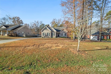 5909 Oakwood Ln, Indian Trail, NC 28079 - photo 3