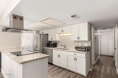 14 - Birchwood 2210