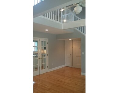 35 Hammond Pond Pkwy unit 4, Chestnut Hill, MA 02467 - photo 2