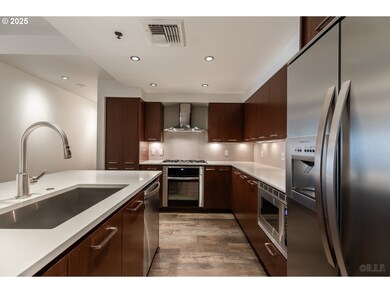 Waterfront Pearl unit 605B, Portland, OR 97209 - photo 4