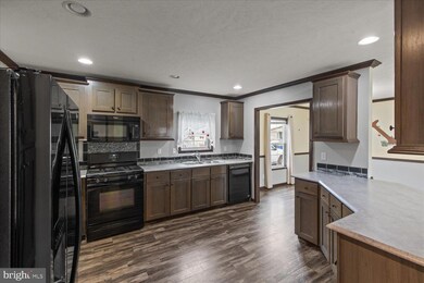 3 Amber Cir, New Holland, PA 17557 - photo 2