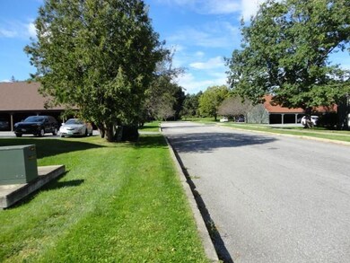 50 Twin Oaks Terrace, South Burlington, VT 05403 - photo 3
