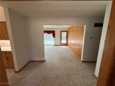 2902 Downeys Hill Dr NE, Dover, OH 44622 - photo 4