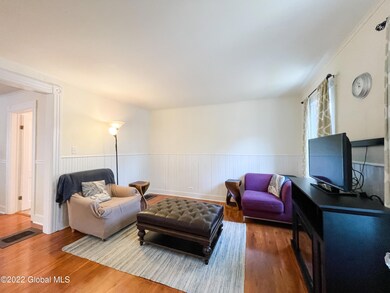 215 James St, Schenectady, NY 12302 - photo 3