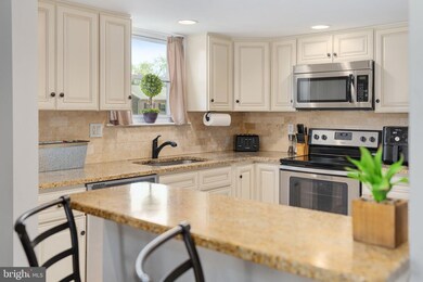 1106 Bayless Place unit G8, Norristown, PA 19403 - photo 2