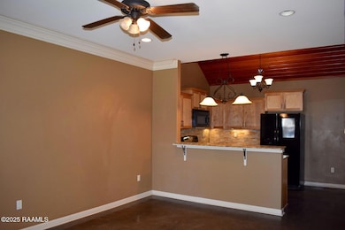 112 Padre Dr, Broussard, LA 70518 - photo 2