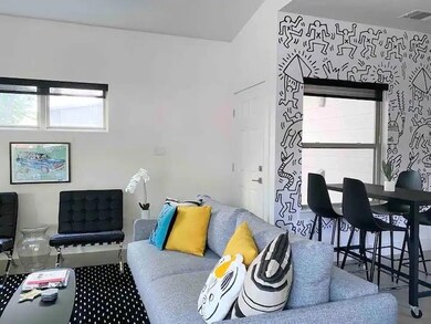 2012 Willow St unit B, Austin, TX 78702 - photo 2