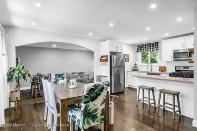 24 Chain Blvd, Bayville, NJ 08721 - photo 2