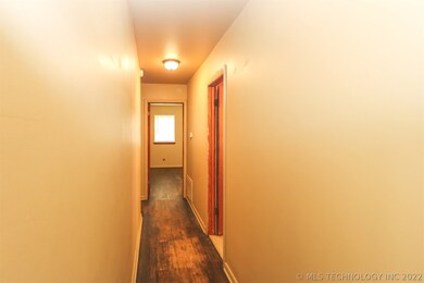 1118 E Cobb Ave, Sapulpa, OK 74066 - photo 3