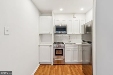 River West Condominiums unit 721, Philadelphia, PA 19103 - photo 6