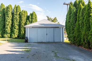 5 Pomham St, Cranston, RI 02910 - photo 3