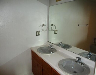 567 Costales Ln, Bethel Heights, AR 72764 - photo 7