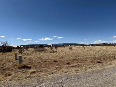 8 Circle Rd S, Edgewood, NM 87015 - photo 3