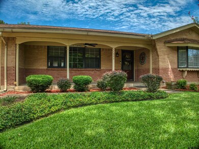 545 545 Lakeshore Dr, Ennis, TX 75119 - photo 4