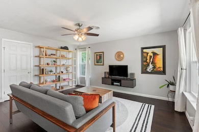 8405 Rockwood Ln, Austin, TX 78757 - photo 2