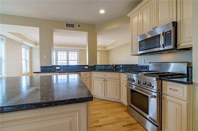 71 Starboard Dr unit 170, Tiverton, RI 02878 - photo 6