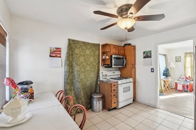 22 N Lewis Ave, Waukegan, IL 60085 - photo 6