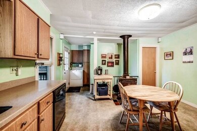 38 Teel St unit 2, Arlington, MA 02474 - photo 3