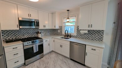 3 Bennett St, Hudson, MA 01749 - photo 6