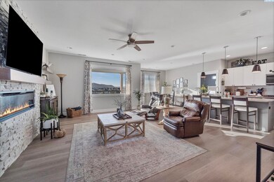 887 Waylon, West Richland, WA 99353 - photo 2