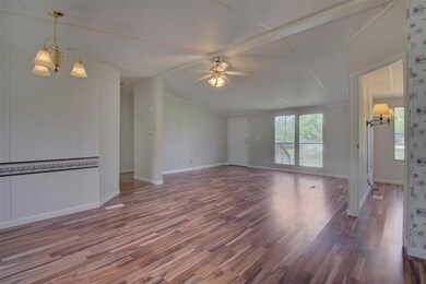 2120 Woodlake Rd, Denison, TX 75021 - photo 7