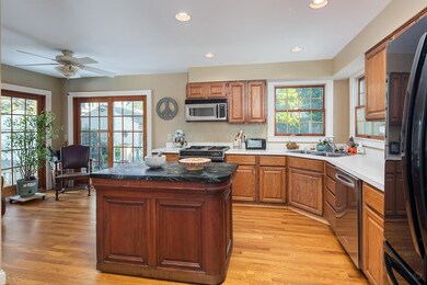 1575_1st_kitchen02-copy