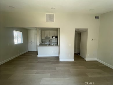 3703 Country Oaks Loop unit B, Ontario, CA 91761 - photo 5