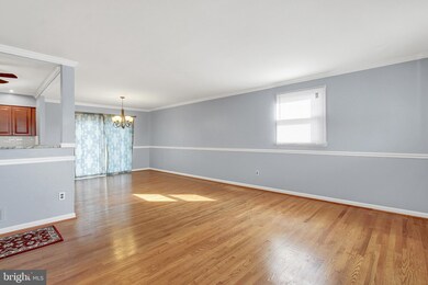 100 Country Ln, Lutherville Timonium, MD 21093 - photo 6