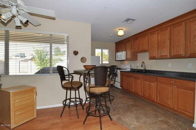 Kitchen[1]