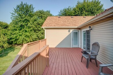 7543 Stonebridge Golf Dr, Maryville, IL 62062 - photo 5