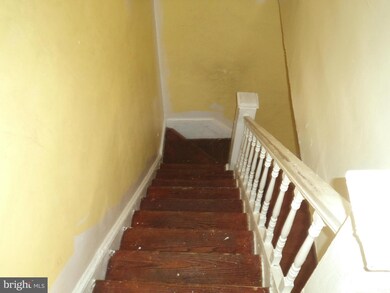 2740 Winchester St, Baltimore, MD 21216 - photo 5