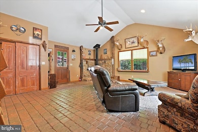 110 Sawmill Ln, Orwigsburg, PA 17961 - photo 5