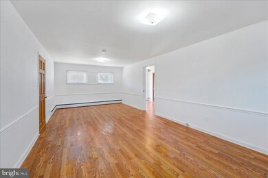 8 Woodbury Ct, Wilmington, DE 19805 - photo 6