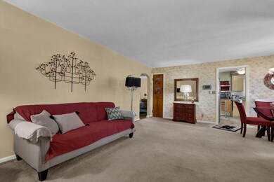 Living Rm
