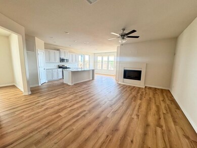 708 Juneau St, Gainesville, TX 76240 - photo 5