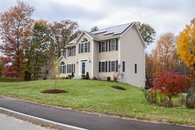 24 Eastgate Rd, Derry, NH 03038 - photo 2