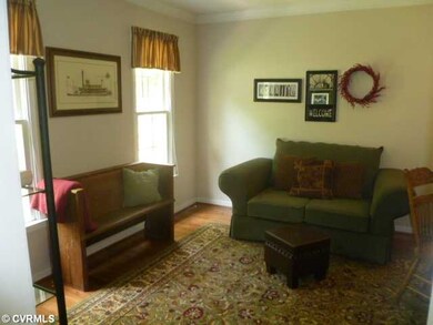 Living Room - Nice Living Room with Hardwood Floor