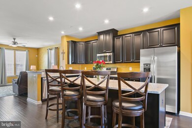 5710 River Shark Ln, Waldorf, MD 20602 - photo 6