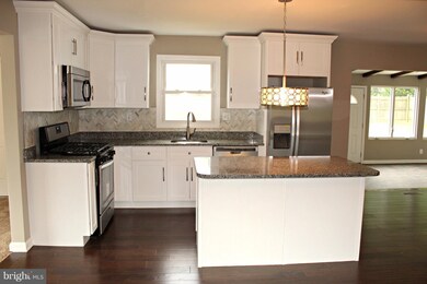 221 Doncaster Rd, Joppa, MD 21085 - photo 7