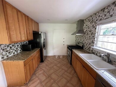 6423 Vanderbilt Ave, Dallas, TX 75214 - photo 6