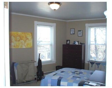 358 Watertown St unit 358,3L, Newton, MA 02458 - photo 4