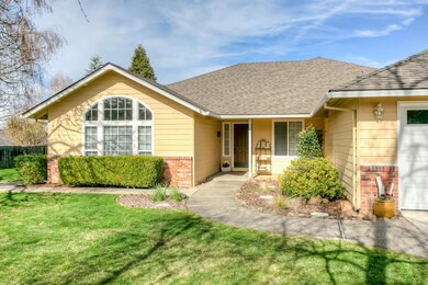 2365 Spring St, Medford, OR 97504 - photo 3