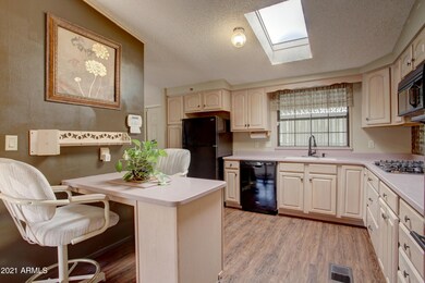 5540 E Harmon Cir, Mesa, AZ 85215 - photo 4