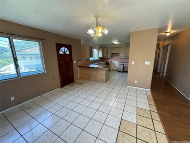 99-049 Ohiaku St, Aiea, HI 96701 - photo 2