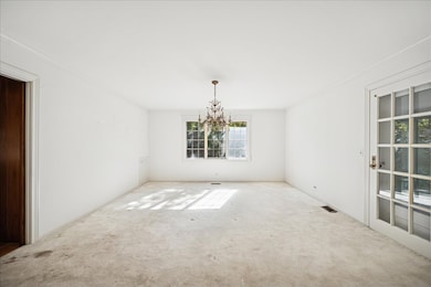 1080 Hillcrest Rd, Glencoe, IL 60022 - photo 7