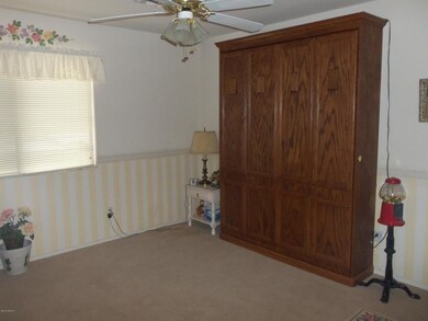 3rd bedroom with murphy bed