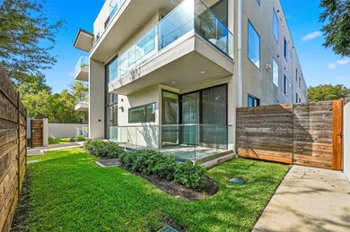 3923 Cole Ave unit 101, Dallas, TX 75204 - photo 2