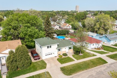 908 N 14th St MLS-6