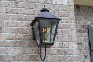2NO 2 Gas Lantern 072318