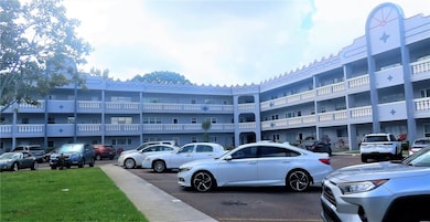 2295 Americus Blvd E unit 29, Clearwater, FL 33763 - photo 2